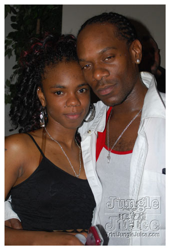 soca_under_de_mistletoe_dec6-042