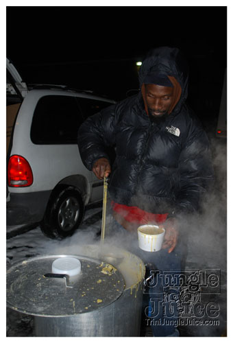 soca_under_de_mistletoe_dec6-079