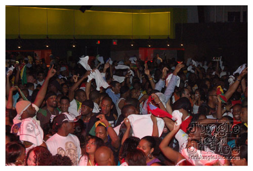 soca_or_die_pt_1_08-0063