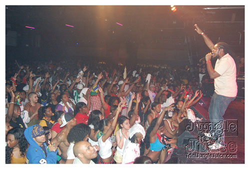 soca_or_die_pt_1_08-0182