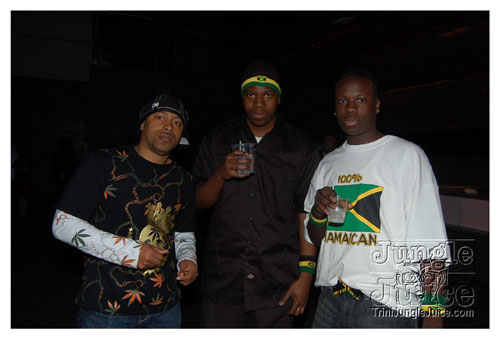 soca_or_die_pt_1_08-0232
