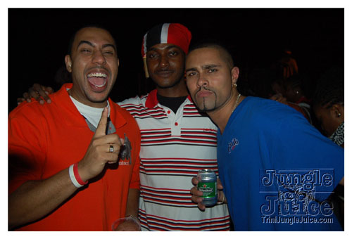 soca_or_die_9_nov1-091