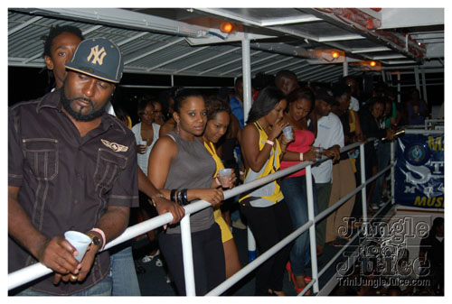 stars_amongst_stars_boatcruise-045