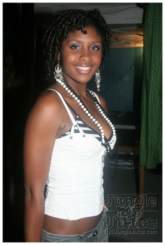 sugarcane_backyard_aug29-002