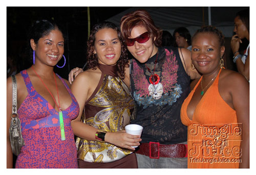 mango_coolerfete_2k8-016