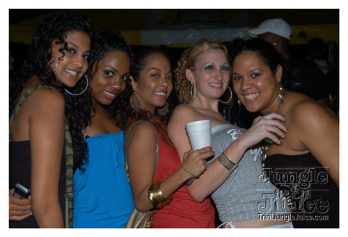 mango_coolerfete_2k8-029