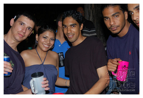 mango_coolerfete_2k8-043