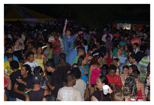 mango_coolerfete_2k8-047