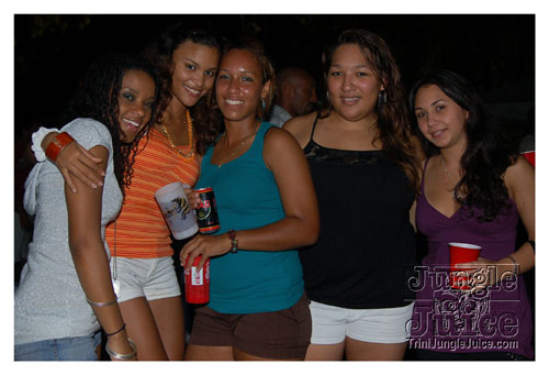 mango_coolerfete_2k8-051