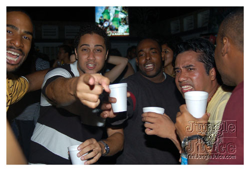 mango_coolerfete_2k8-064