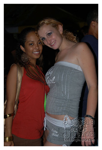 mango_coolerfete_2k8-081