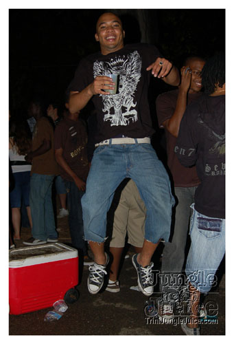 mango_coolerfete_2k8-084