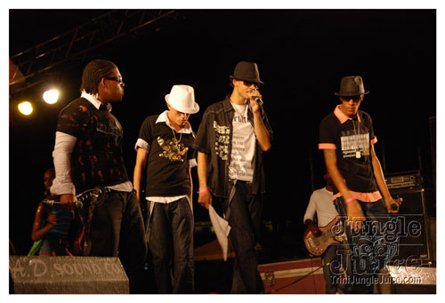 synergy_socastar_2008-085