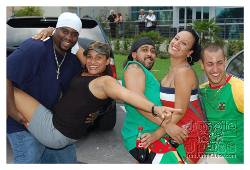 tampabay_carnival_2008_sun-055