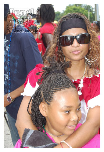 tampabay_carnival_2008_sun-100