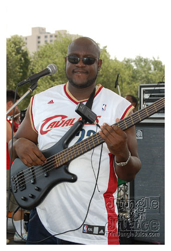 tampabay_carnival_2008_sun-117