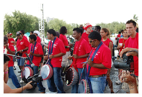 tampabay_carnival_2008_sun-121