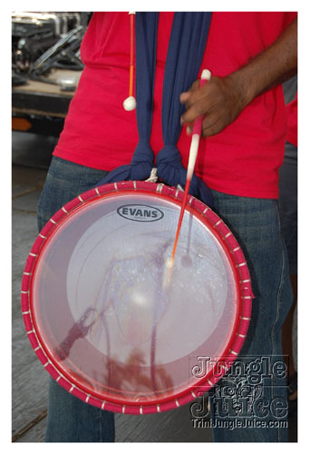 tampabay_carnival_2008_sun-125