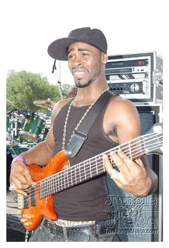 tampabay_carnival_2008_sun-143