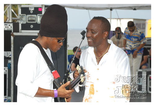 tampabay_carnival_2008_sun-152