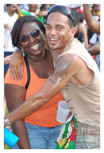 tampabay_carnival_2008_sun-162