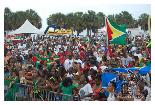 tampabay_carnival_2008_sun-223