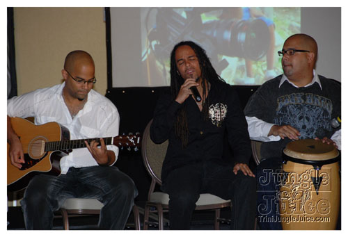 the_reef_launch_may08-044