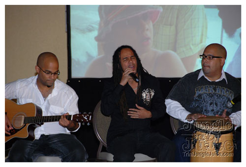 the_reef_launch_may08-045