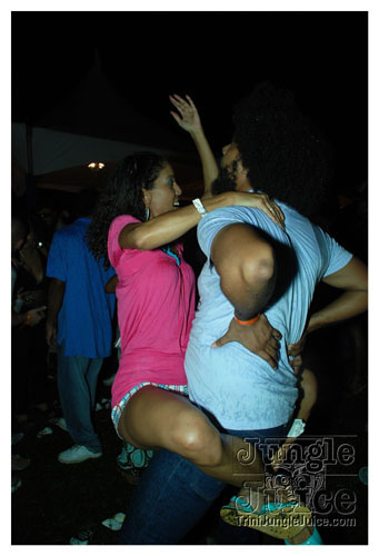 beach_house_carnival_2008_pt2-181