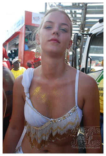 tribe_mon_2008_pt1-081