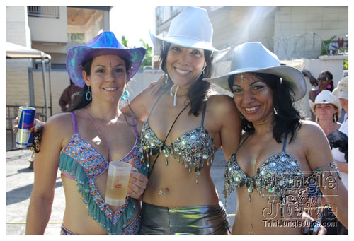 tribe_mon_2008_pt1-102