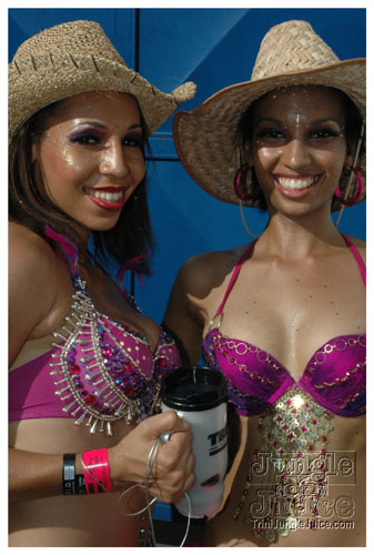 tribe_mon_2008_pt2-201