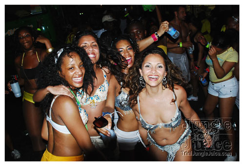 tribe_mon_2008_pt2-271