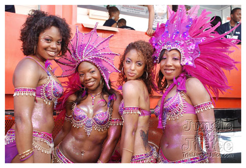 tribe_tue_2008_pt1-010