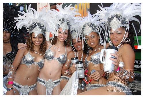 tribe_tue_2008_pt1-050