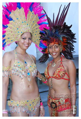 tribe_tue_2008_pt1-074