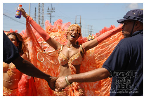 tribe_tue_2008_pt2-019