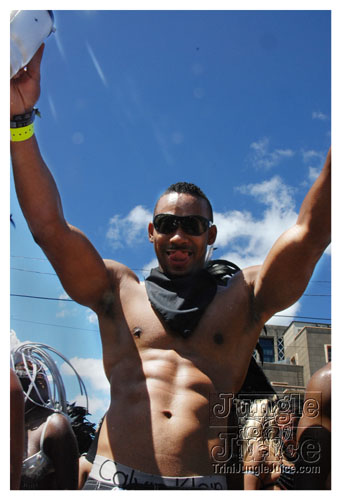 tribe_tue_2008_pt2-101