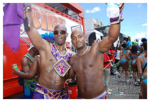 tribe_tue_2008_pt2-215