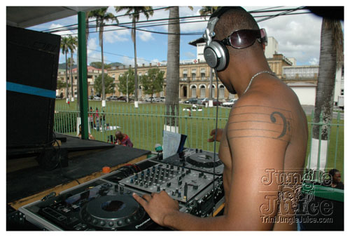 tribe_tue_2008_pt3-085