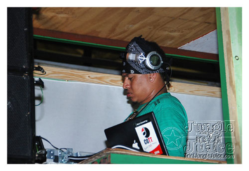 tribe_tue_2008_pt3-201