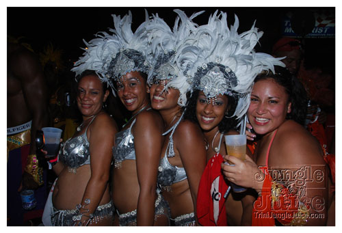 tribe_tue_2008_pt3-251