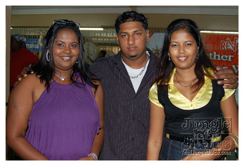 trini_revellers_mas_launch_2k9-131