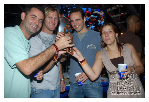 university_splash_2008-049