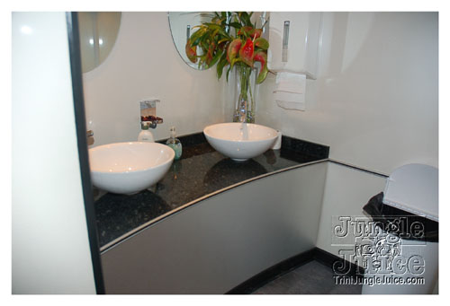 university_splash_2008-059