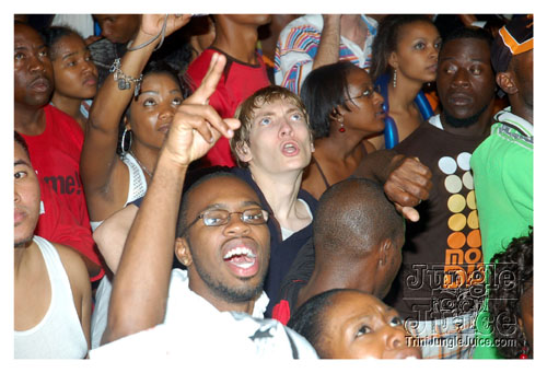 university_splash_2008-093