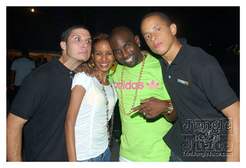 university_splash_2008-102