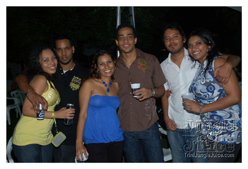 uwi_2008-084