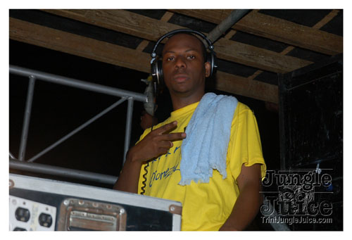 uwi_campus_carnival_2008-031