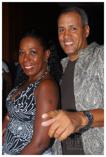 vale_bfast_party_ny_aug30-053